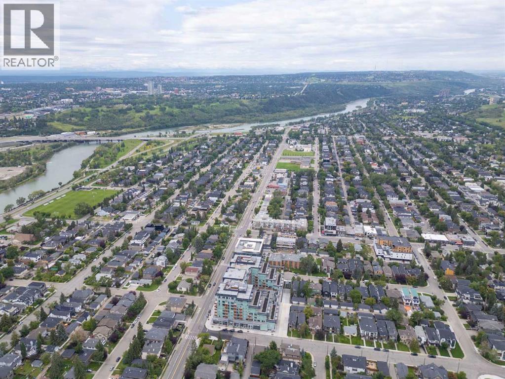 Single Family House for Sale in   A Street NW West Hillhurst Calgary 