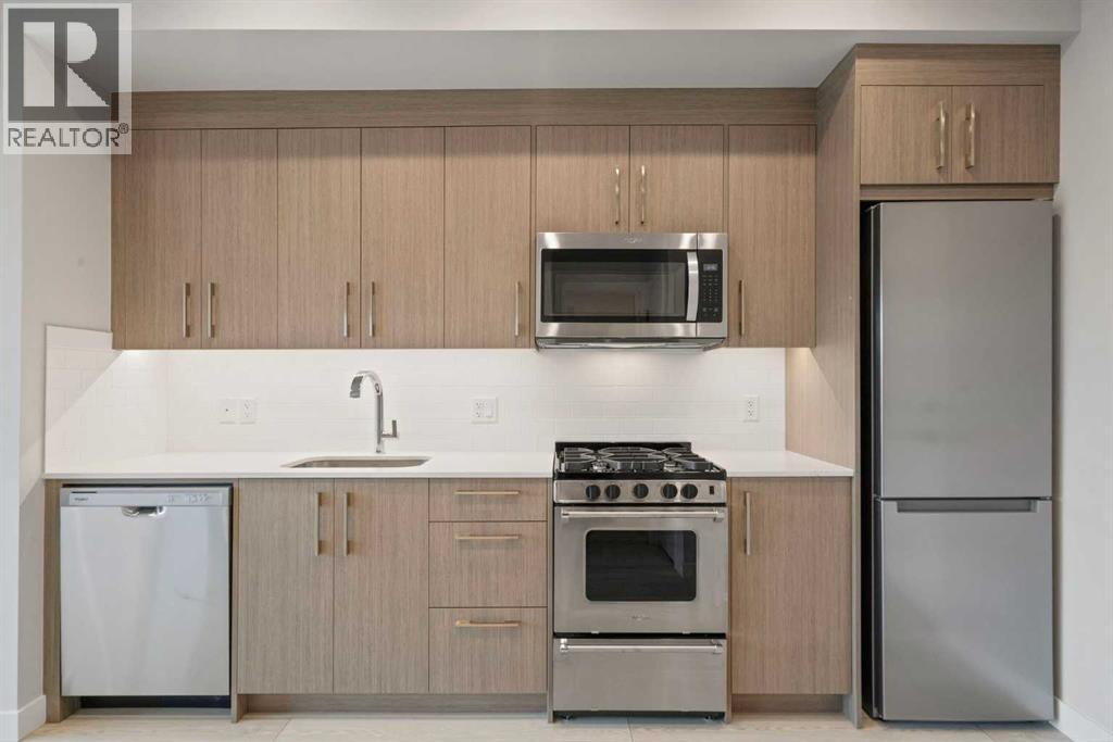 Single Family House for Sale in   A Street NW West Hillhurst Calgary 