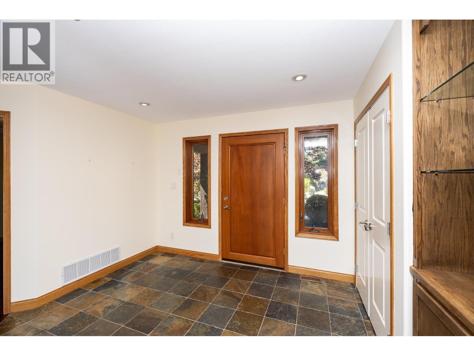 22 4622 SINCLAIR BAY ROAD, Pender Harbour
