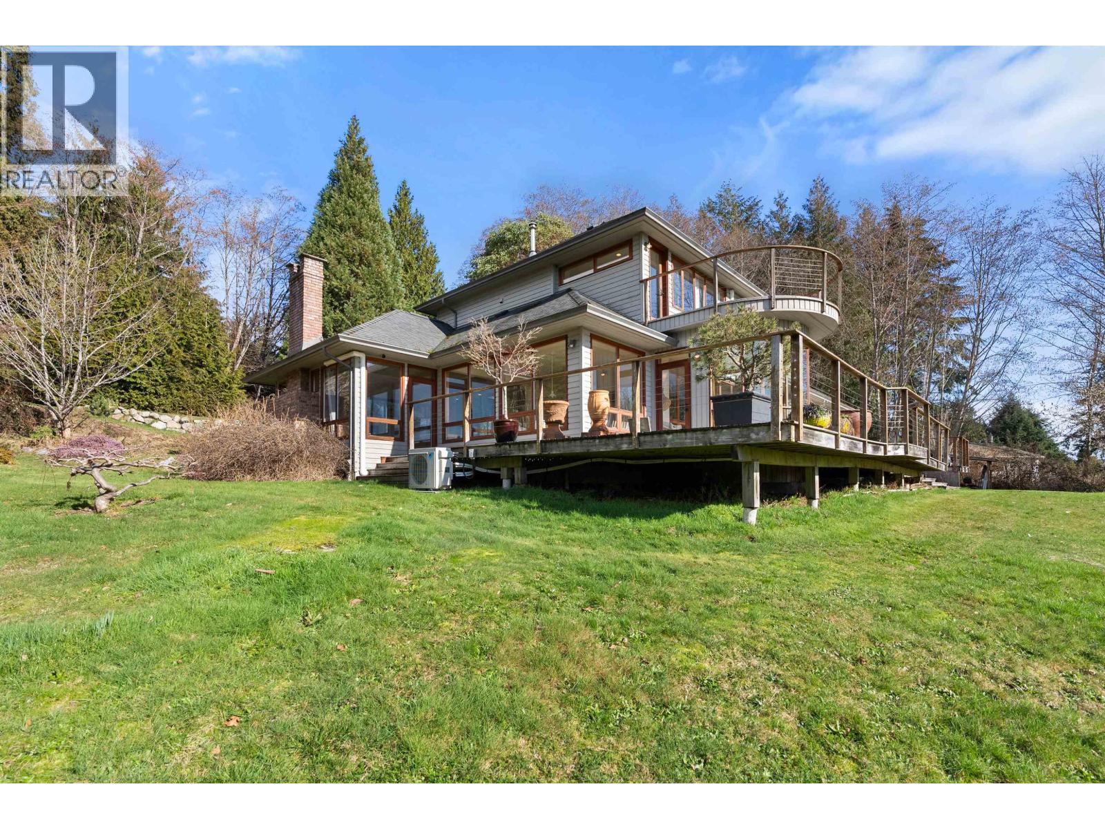 1911 GRANDVIEW ROAD, Gibsons