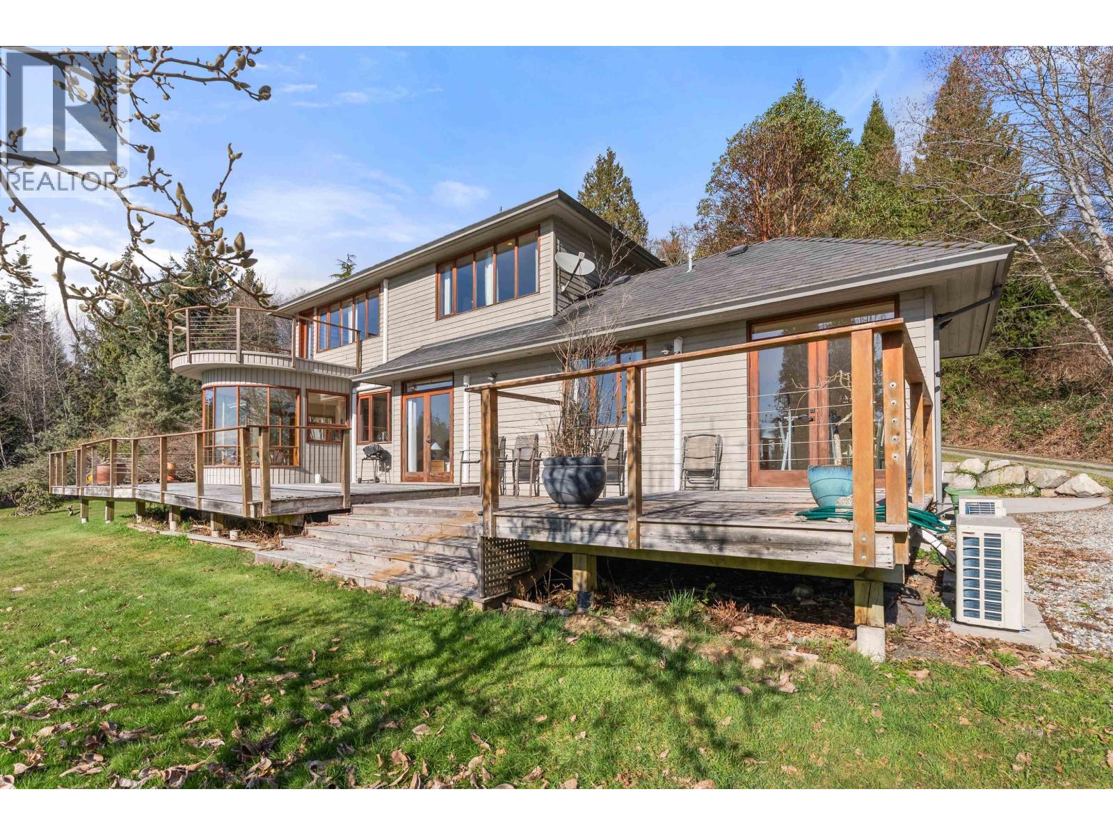 1911 GRANDVIEW ROAD, Gibsons
