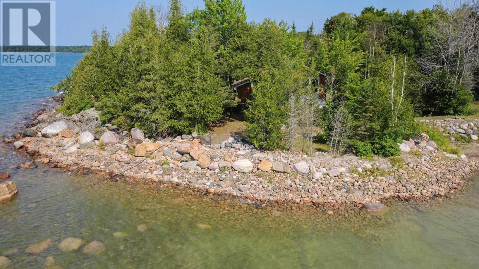 Photo 12 of 305 Copper Bay Rd, Bruce Mines ON