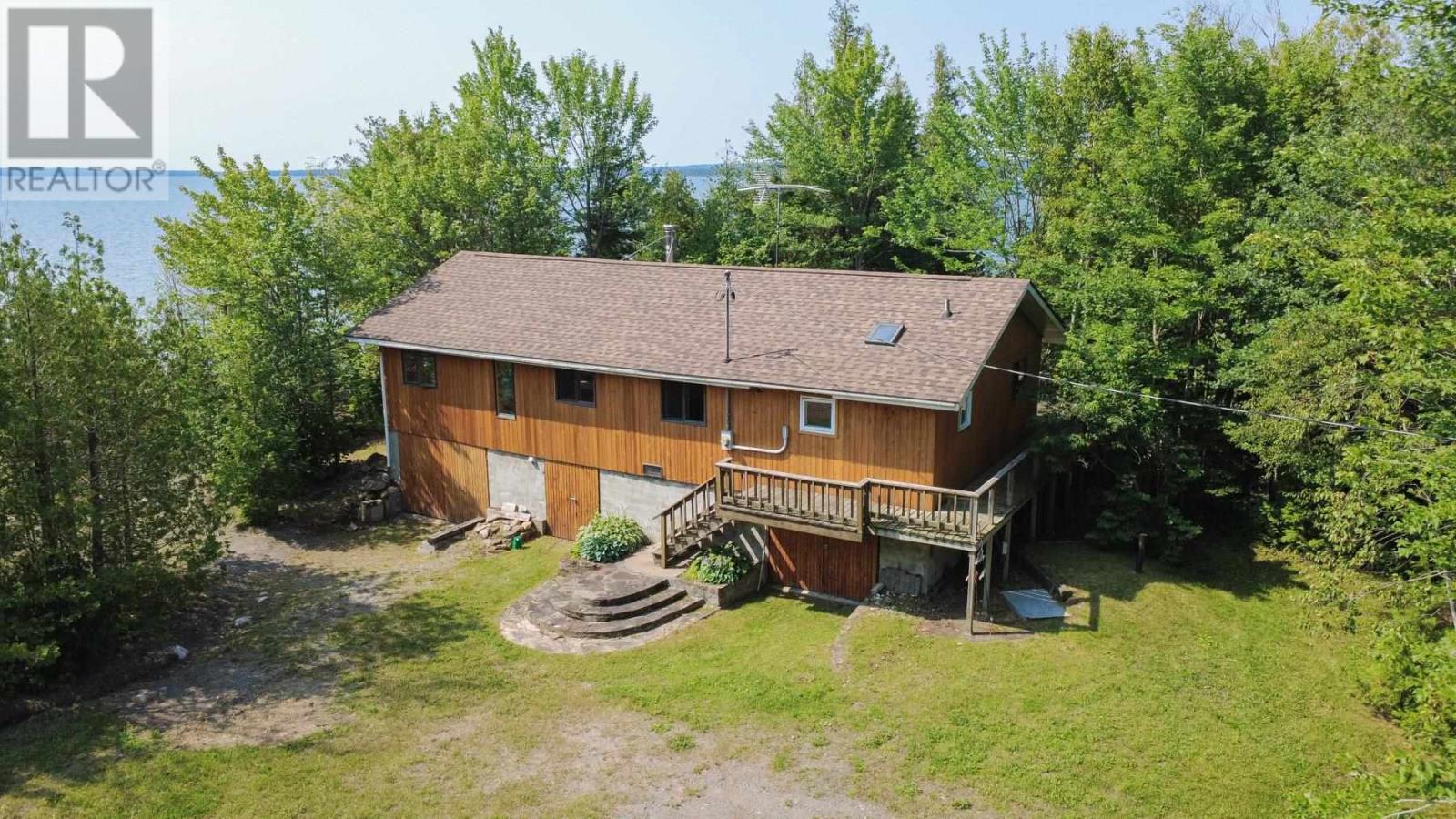 Photo 19 of 305 Copper Bay Rd, Bruce Mines ON