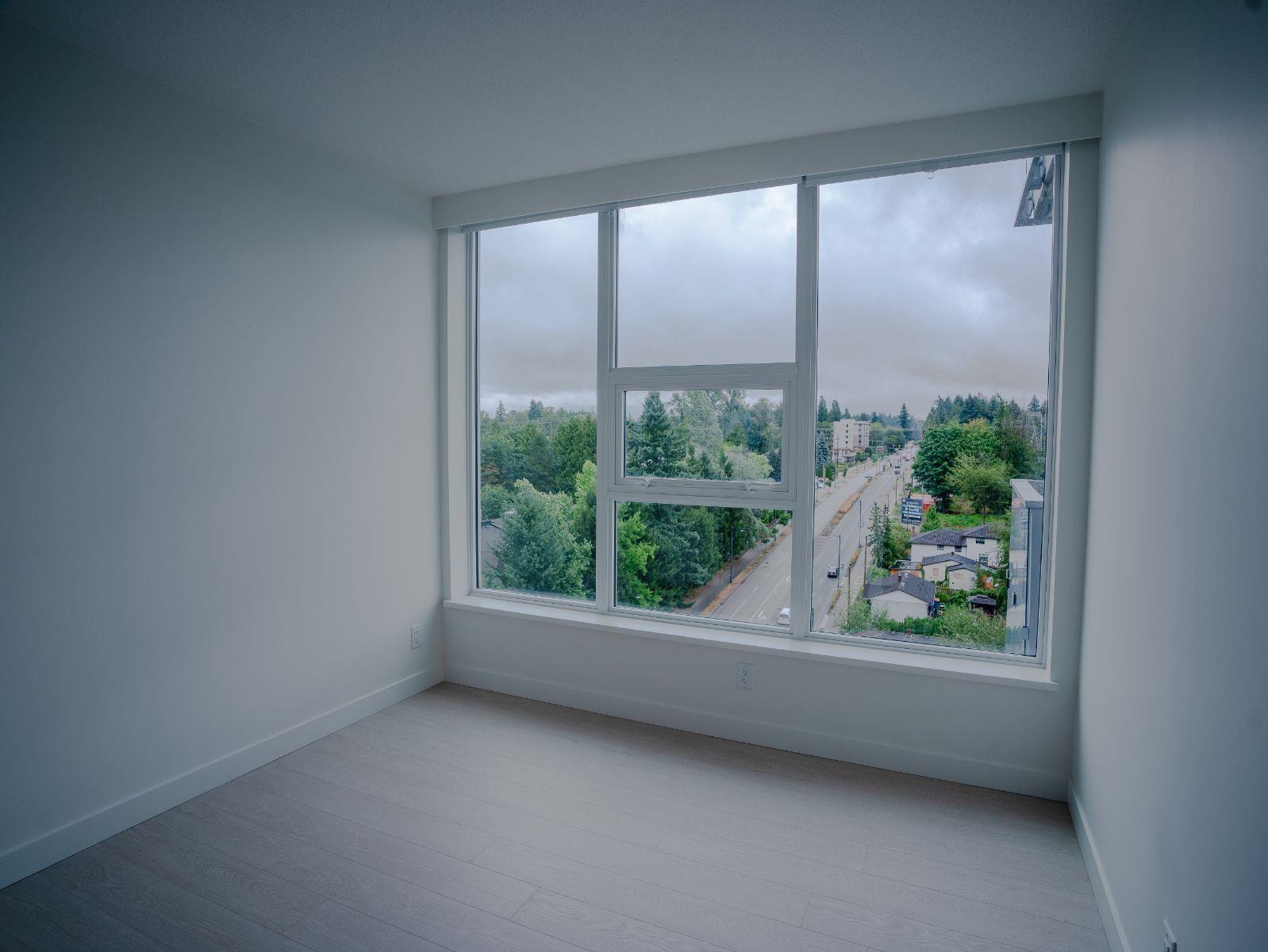 Photo 1 of 1302 13778 100 Avenue, Surrey BC