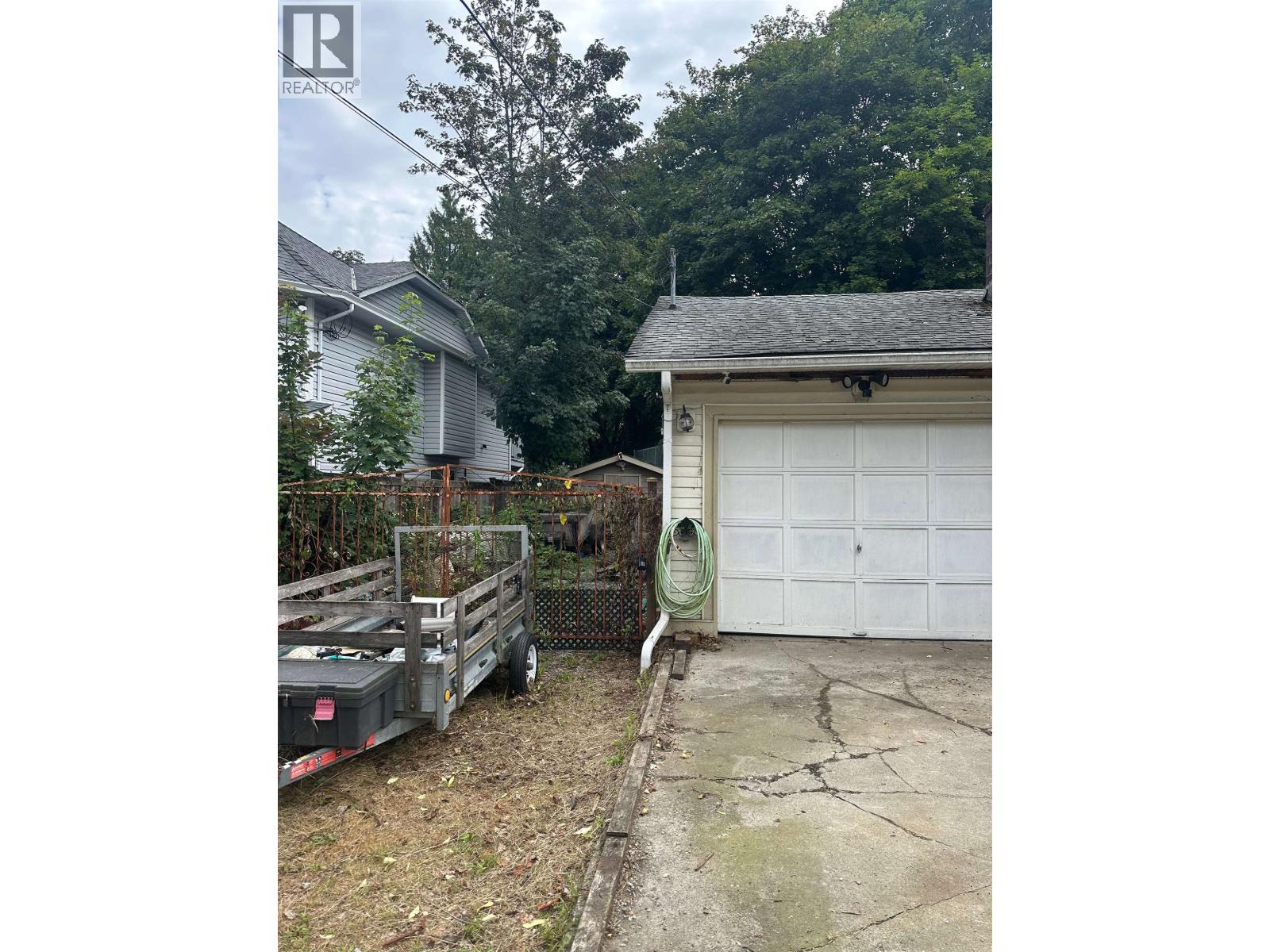 Photo 7 of 11624 212 Street, Maple Ridge BC
