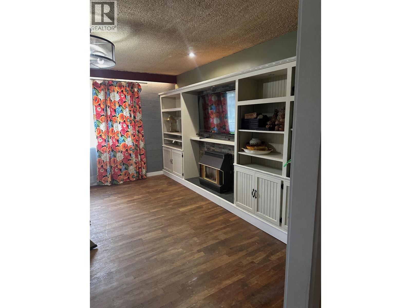 Photo 12 of 11624 212 Street, Maple Ridge BC