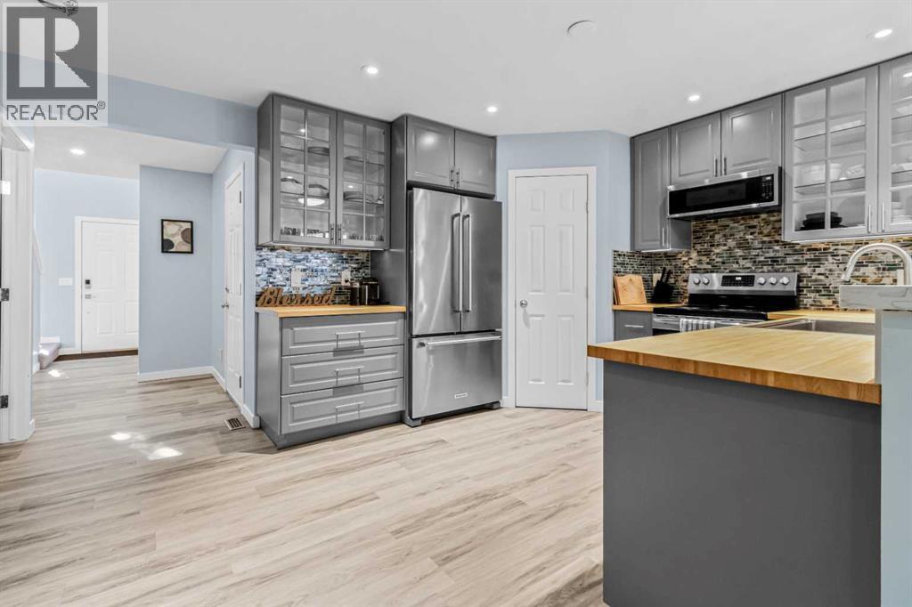 Single Family House for Sale in  Hidden Creek Rise NW Hidden Valley Calgary 