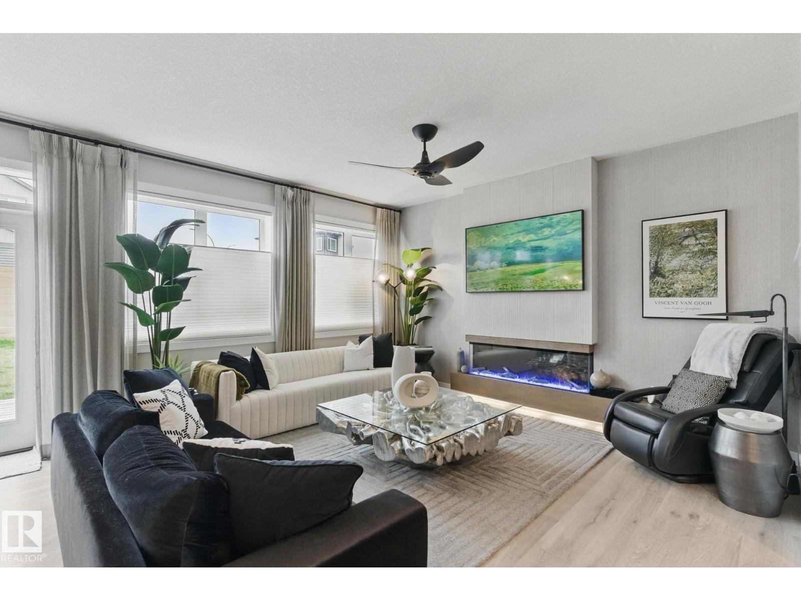 Photo 34 of 3937 3 A Av Sw, Edmonton AB