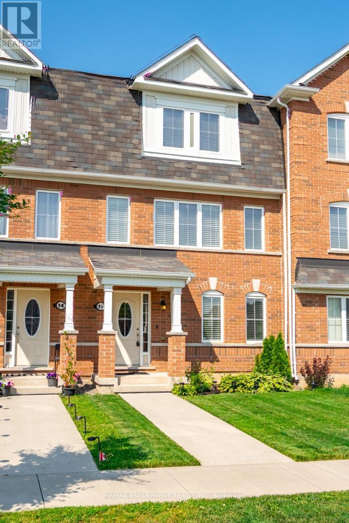 Photo 34 of 15 230 Avonsyde Boulevard, Hamilton ON