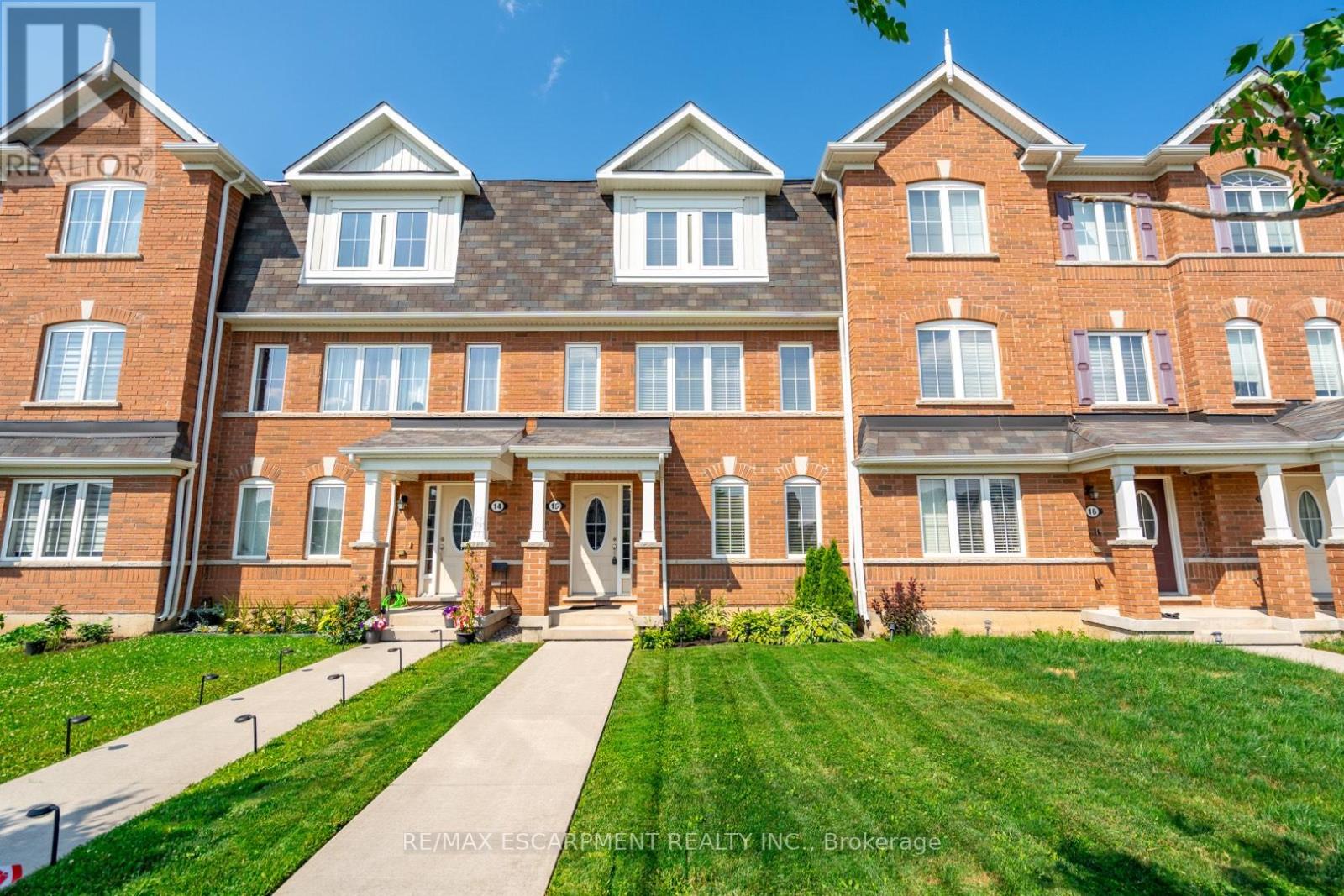 Photo 20 of 15 230 Avonsyde Boulevard, Hamilton ON