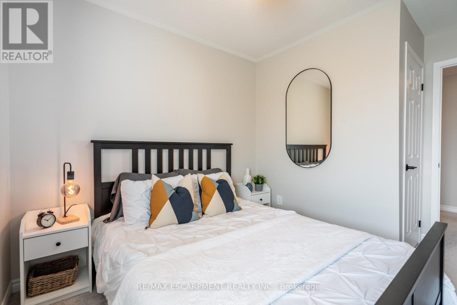 Photo 30 of 15 230 Avonsyde Boulevard, Hamilton ON