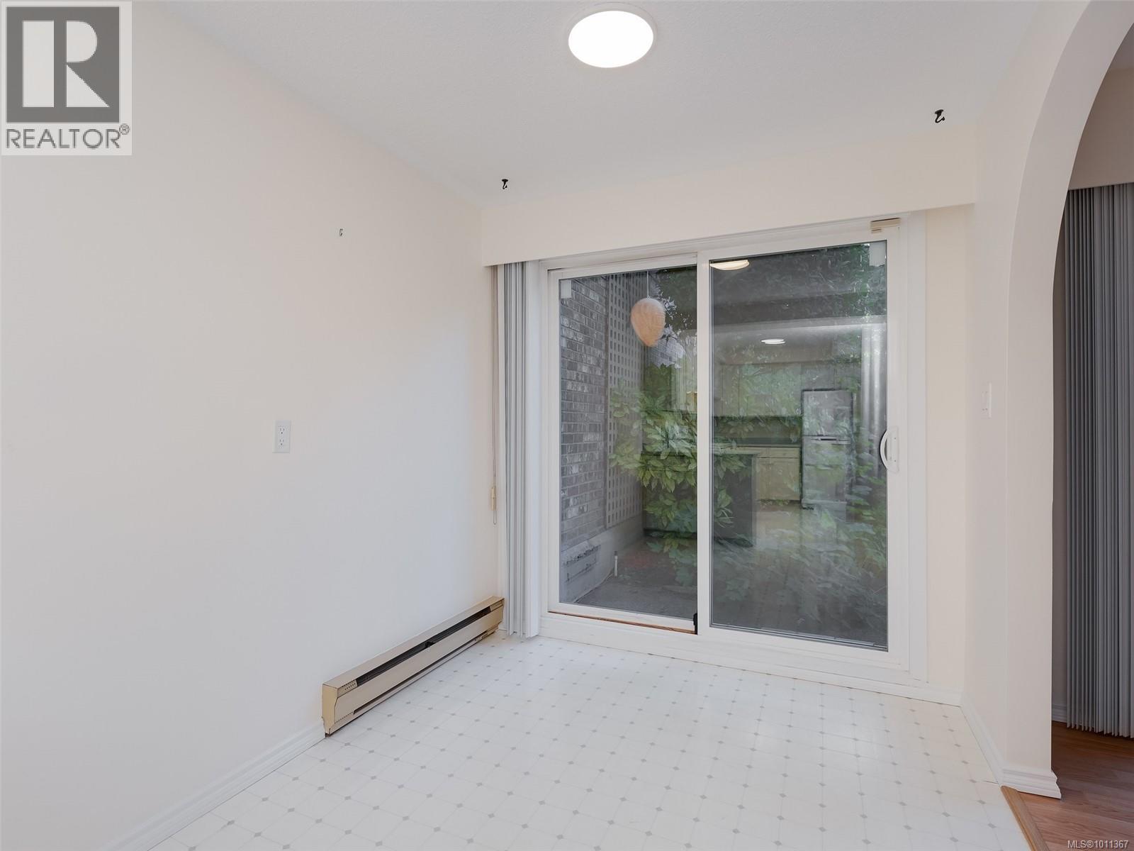 Single Family House for Sale in   Pemberton Rd Victoria 