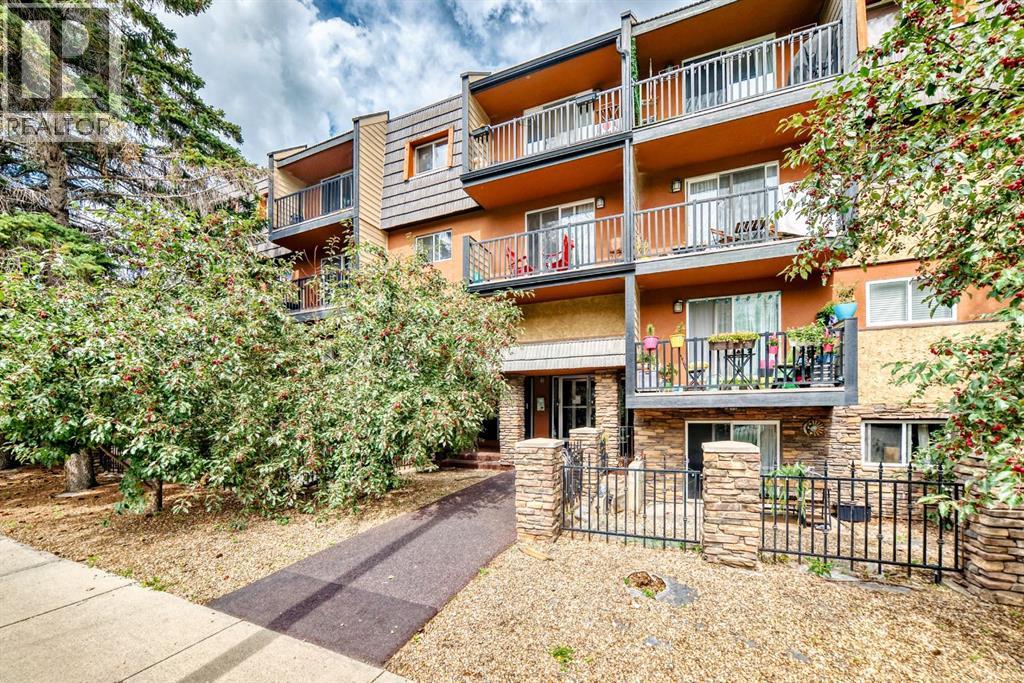 Single Family House for Sale in    Avenue SW Sunalta Calgary 