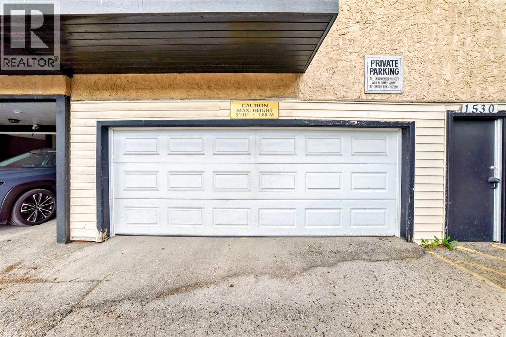 Single Family House for Sale in    Avenue SW Sunalta Calgary 