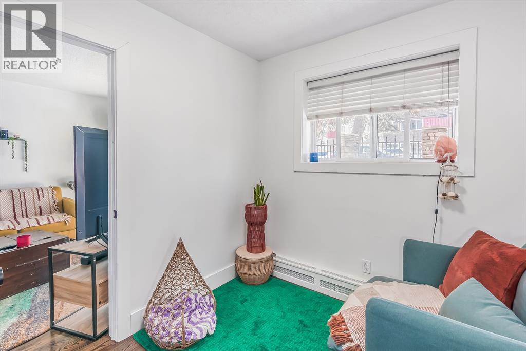 Single Family House for Sale in    Avenue SW Sunalta Calgary 