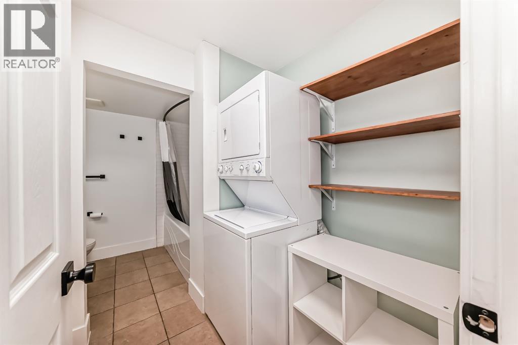 Single Family House for Sale in    Avenue SW Sunalta Calgary 