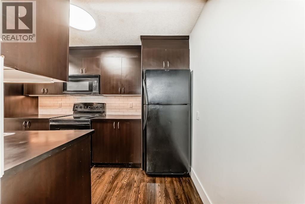 Single Family House for Sale in    Avenue SW Sunalta Calgary 