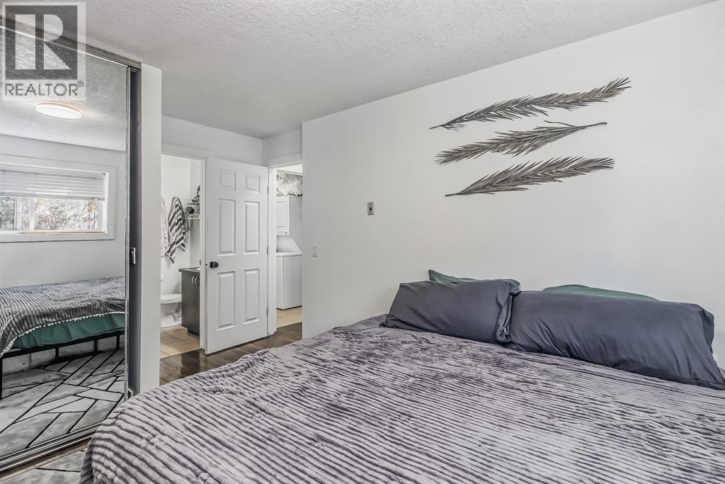 Single Family House for Sale in    Avenue SW Sunalta Calgary 