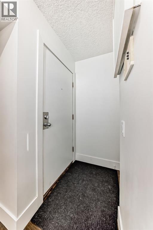 Single Family House for Sale in    Avenue SW Sunalta Calgary 