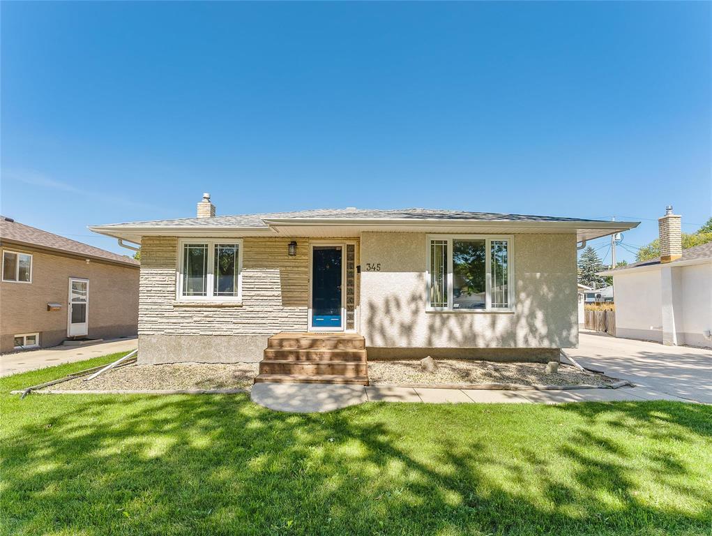 Photo 2 of 345 Oakland Avenue, Winnipeg MB