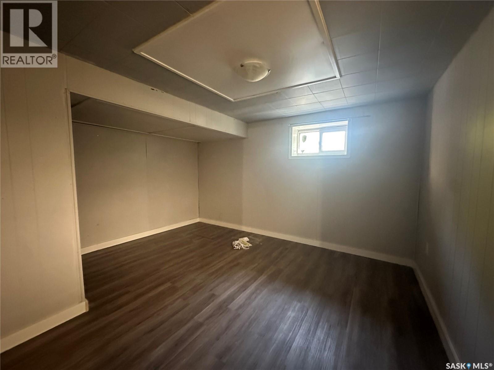 Photo 10 of 1374 Mctavish Street, Regina SK