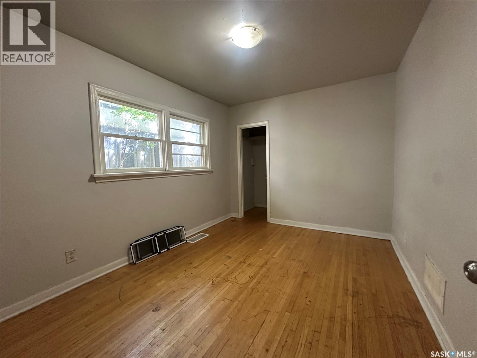Photo 6 of 1374 Mctavish Street, Regina SK