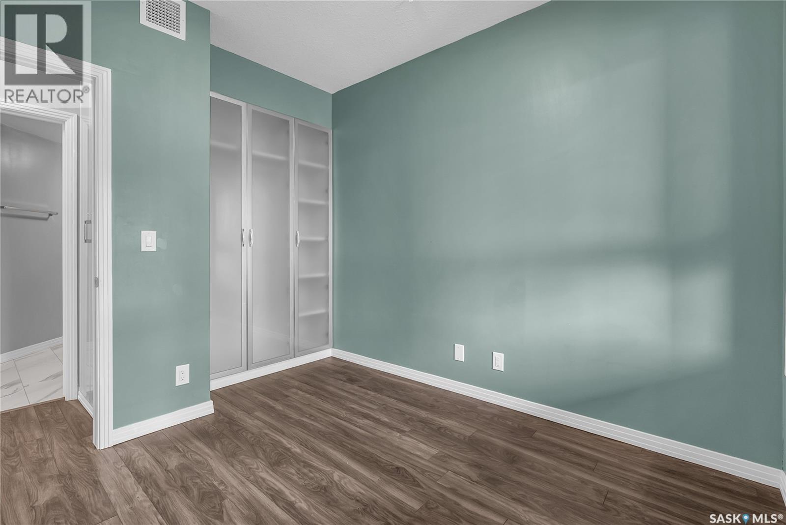 Single Family House Low rise for Sale in   Evergreen SQUARE Saskatoon 