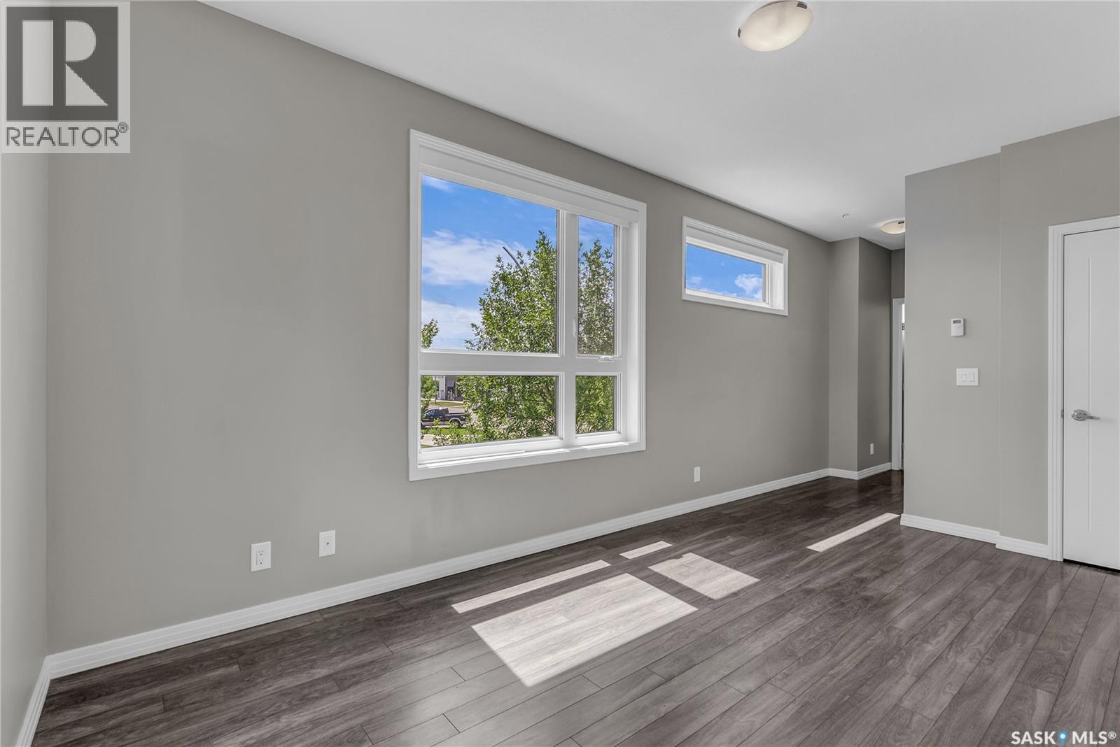 Single Family House Low rise for Sale in   Evergreen SQUARE Saskatoon 