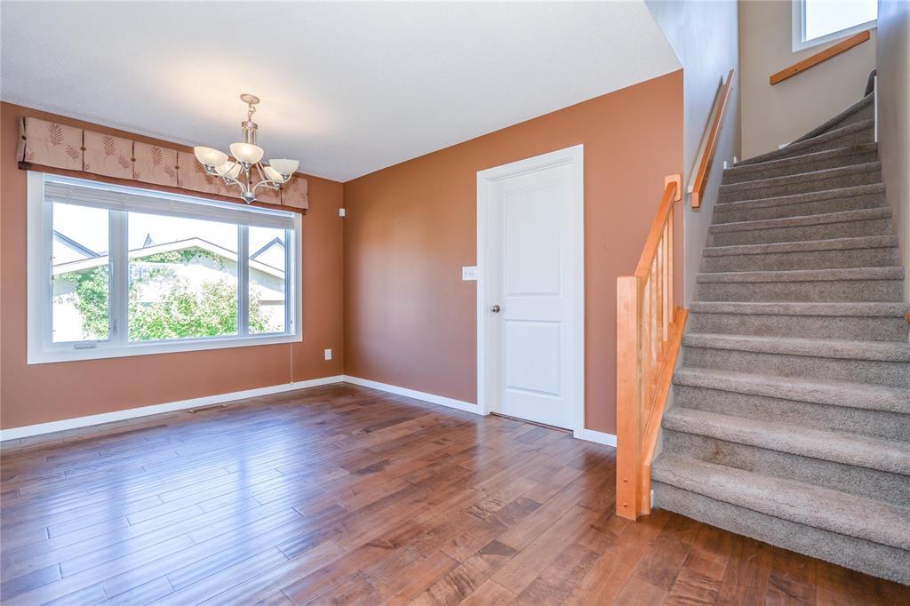 Photo 32 of 155 Bridgeland Drive, Winnipeg MB