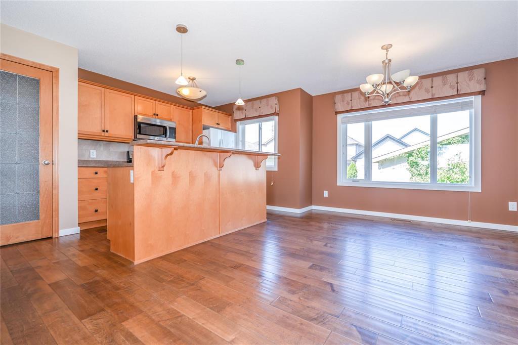 Photo 20 of 155 Bridgeland Drive, Winnipeg MB