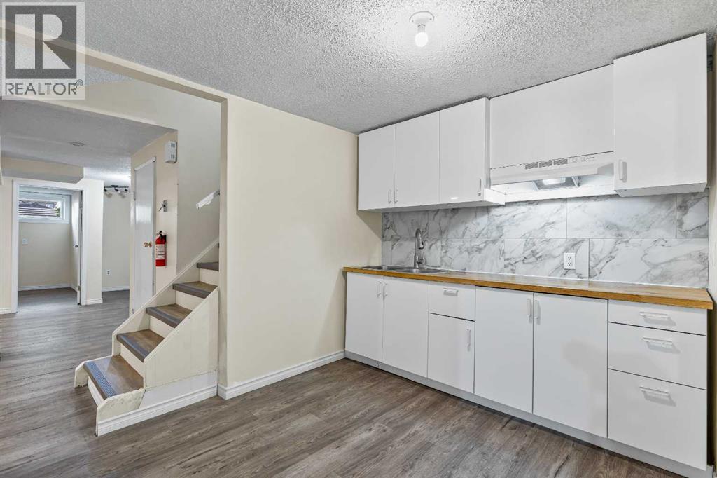 Single Family House Bungalow for Sale in  Trelle Drive NE Thorncliffe Calgary 