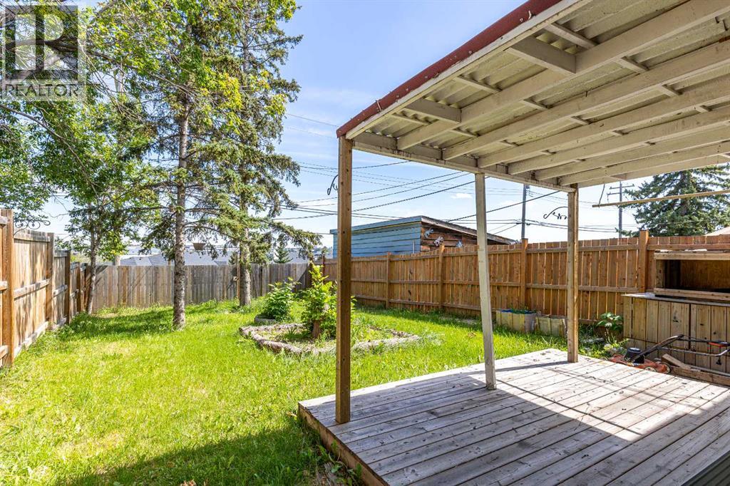 Single Family House Bungalow for Sale in  Trelle Drive NE Thorncliffe Calgary 