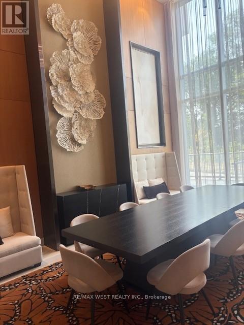 Photo 9 of 352 25 Adra Grando Way, Toronto ON