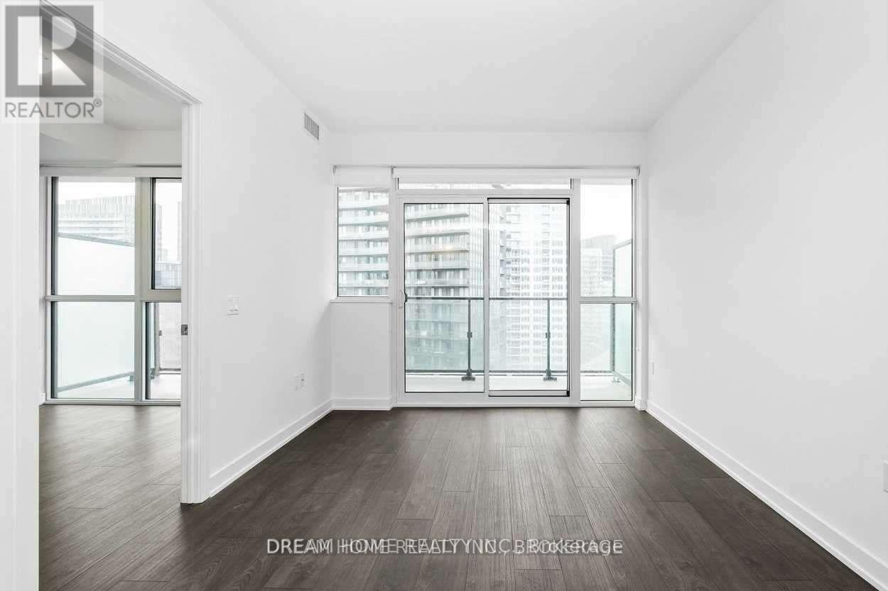 Photo 12 of 807 38 Iannuzzi Street E, Toronto ON