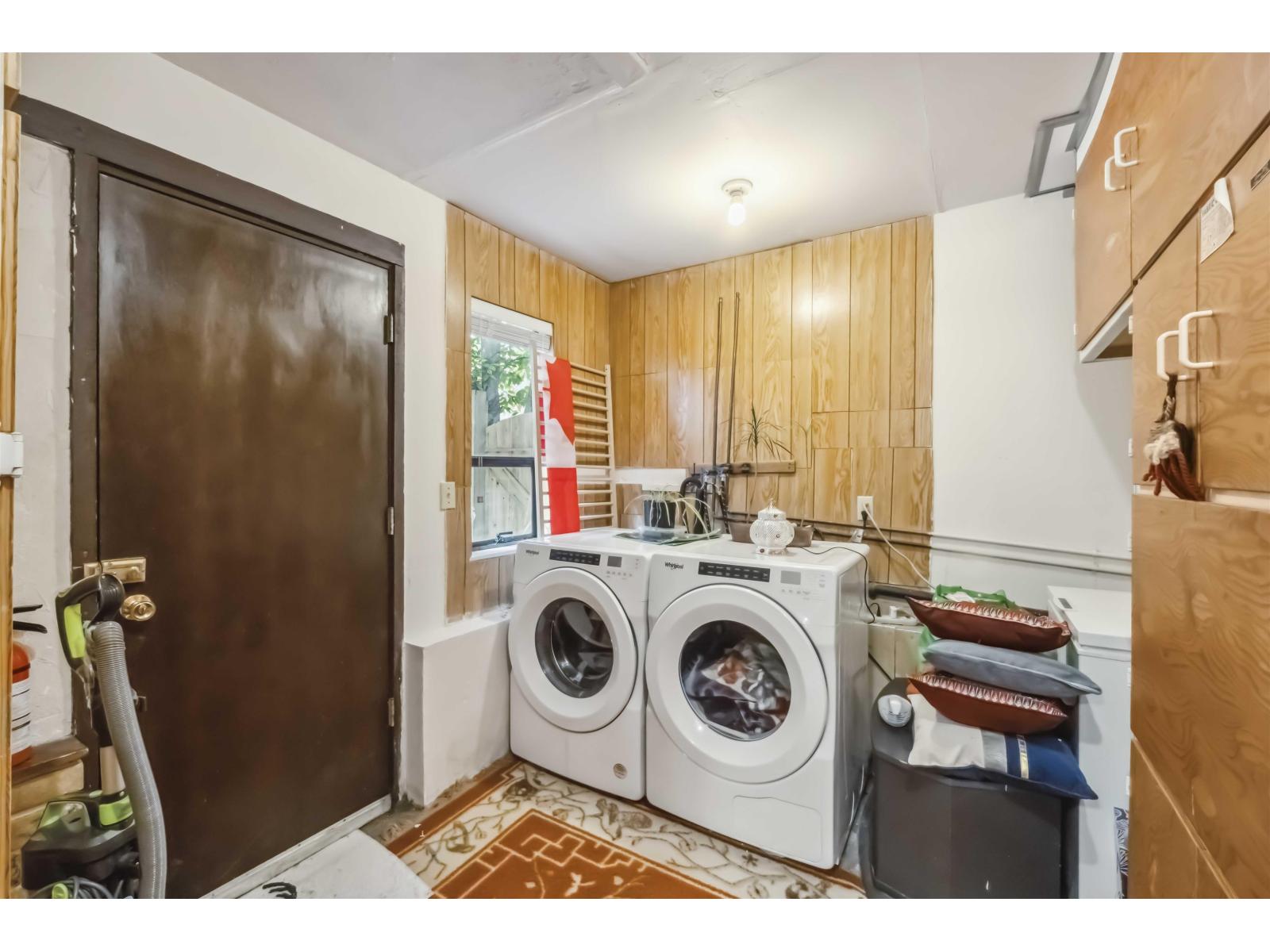 Photo 11 of 6717 141 Street, Surrey BC