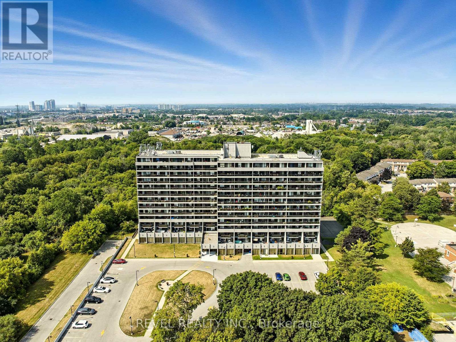 Photo 31 of 701 92 Church Street S, Ajax ON