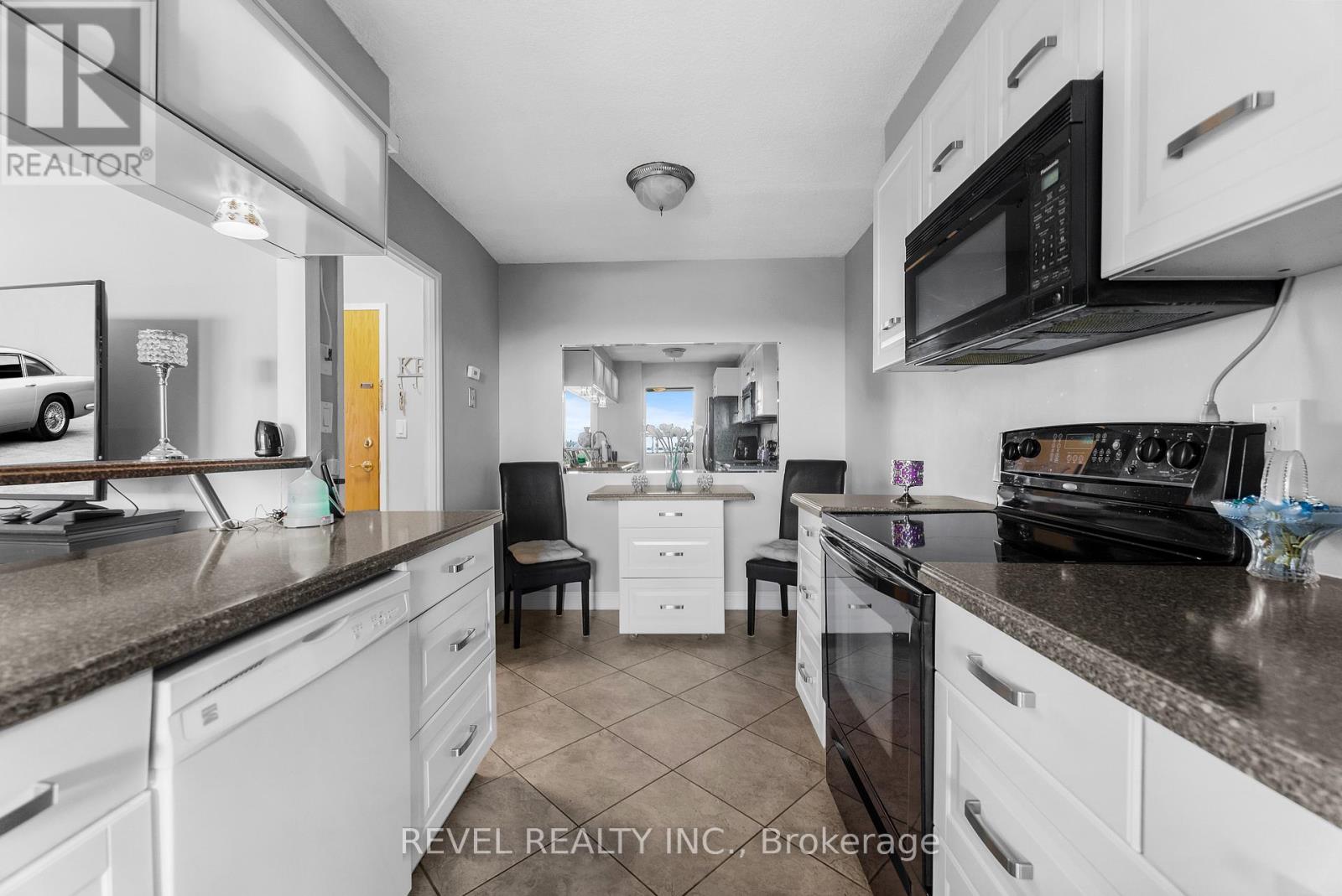 Photo 21 of 701 92 Church Street S, Ajax ON