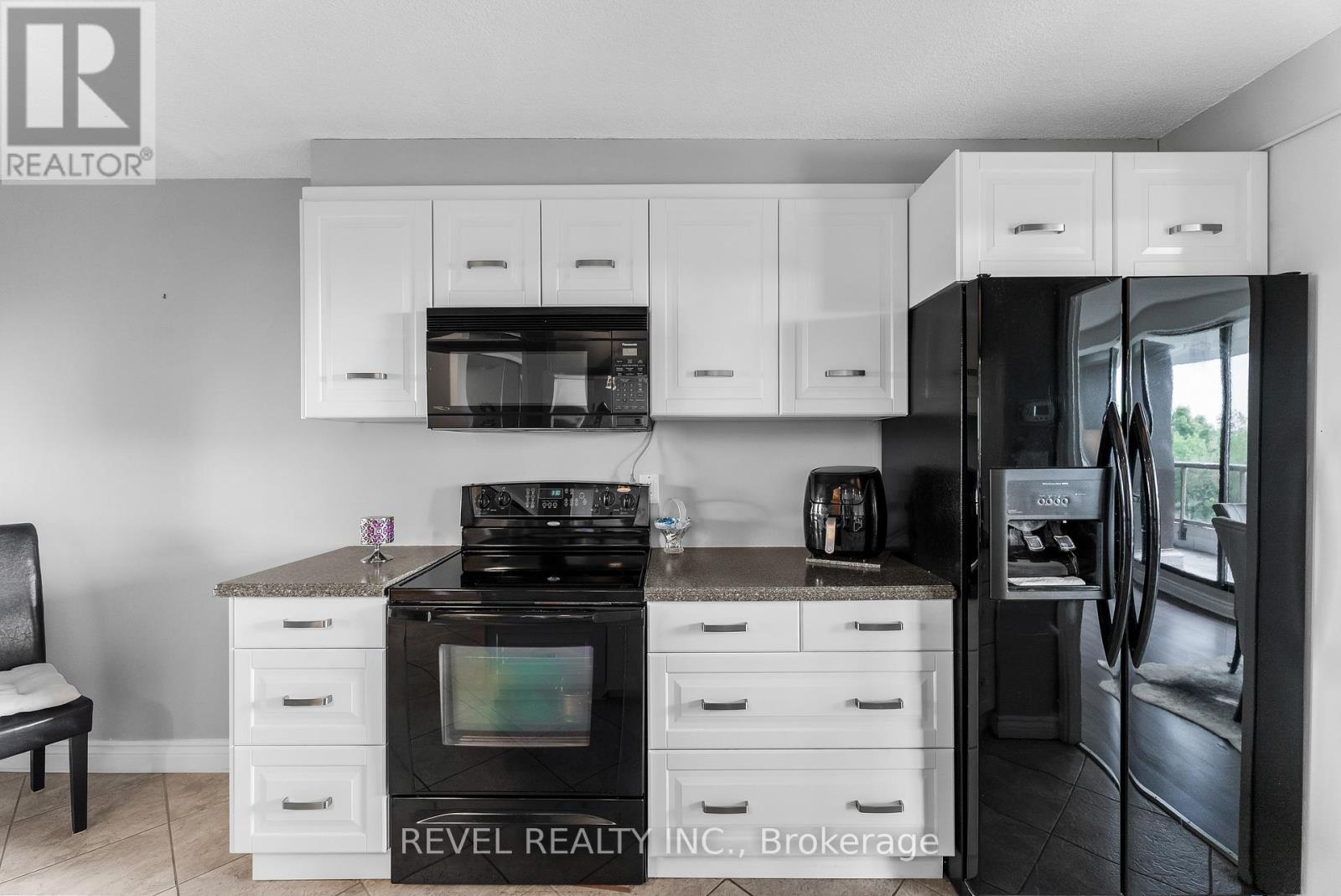 Photo 20 of 701 92 Church Street S, Ajax ON