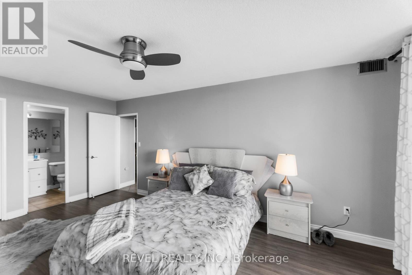 Photo 22 of 701 92 Church Street S, Ajax ON