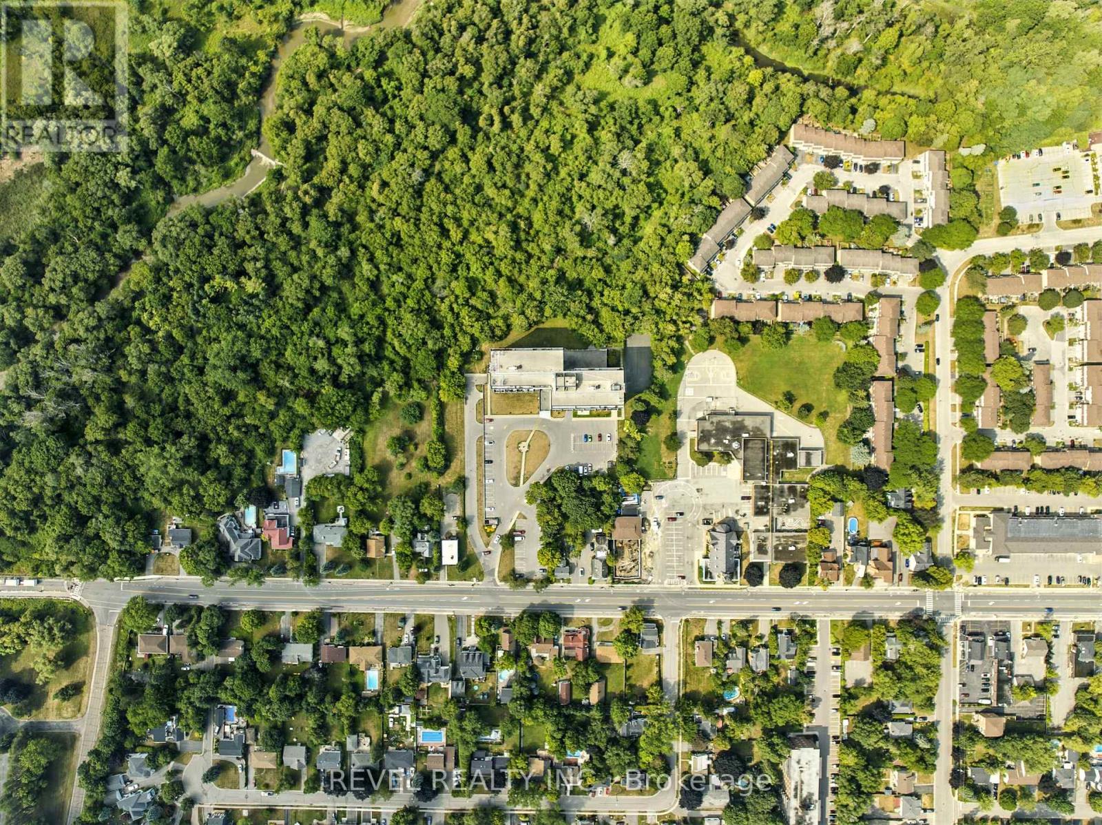 Photo 8 of 701 92 Church Street S, Ajax ON