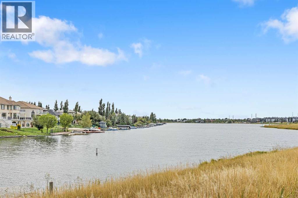 Photo 13 of 151 Cove Close, Chestermere AB