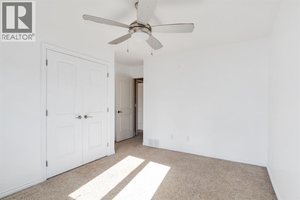 Photo 4 of 276 Gravelstone Road, Fort Mcmurray AB
