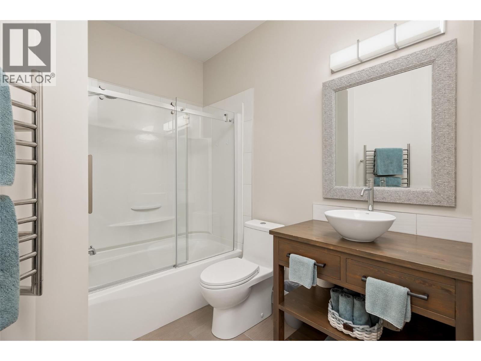  647 Royal Pine Drive, Kelowna