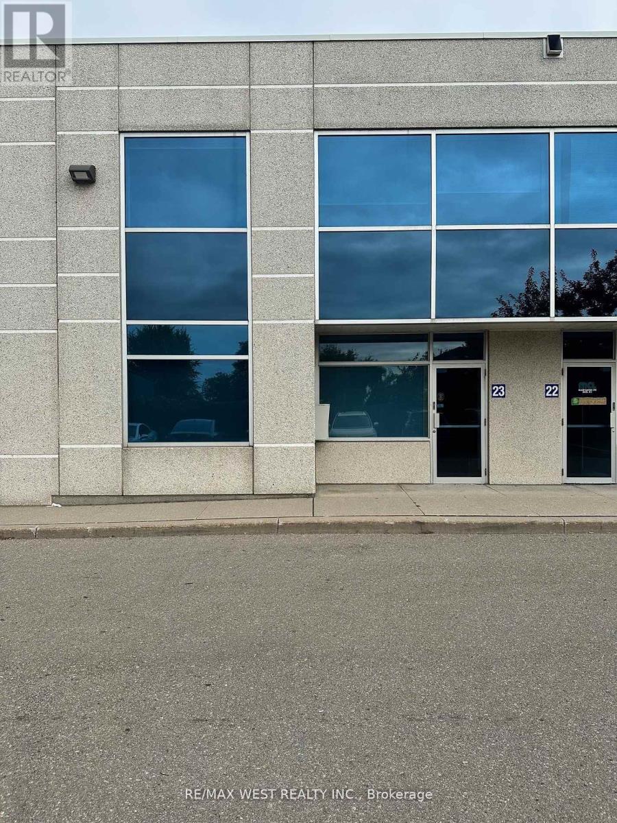 Photo 10 of 23 A 8888 Keele Street, Vaughan ON