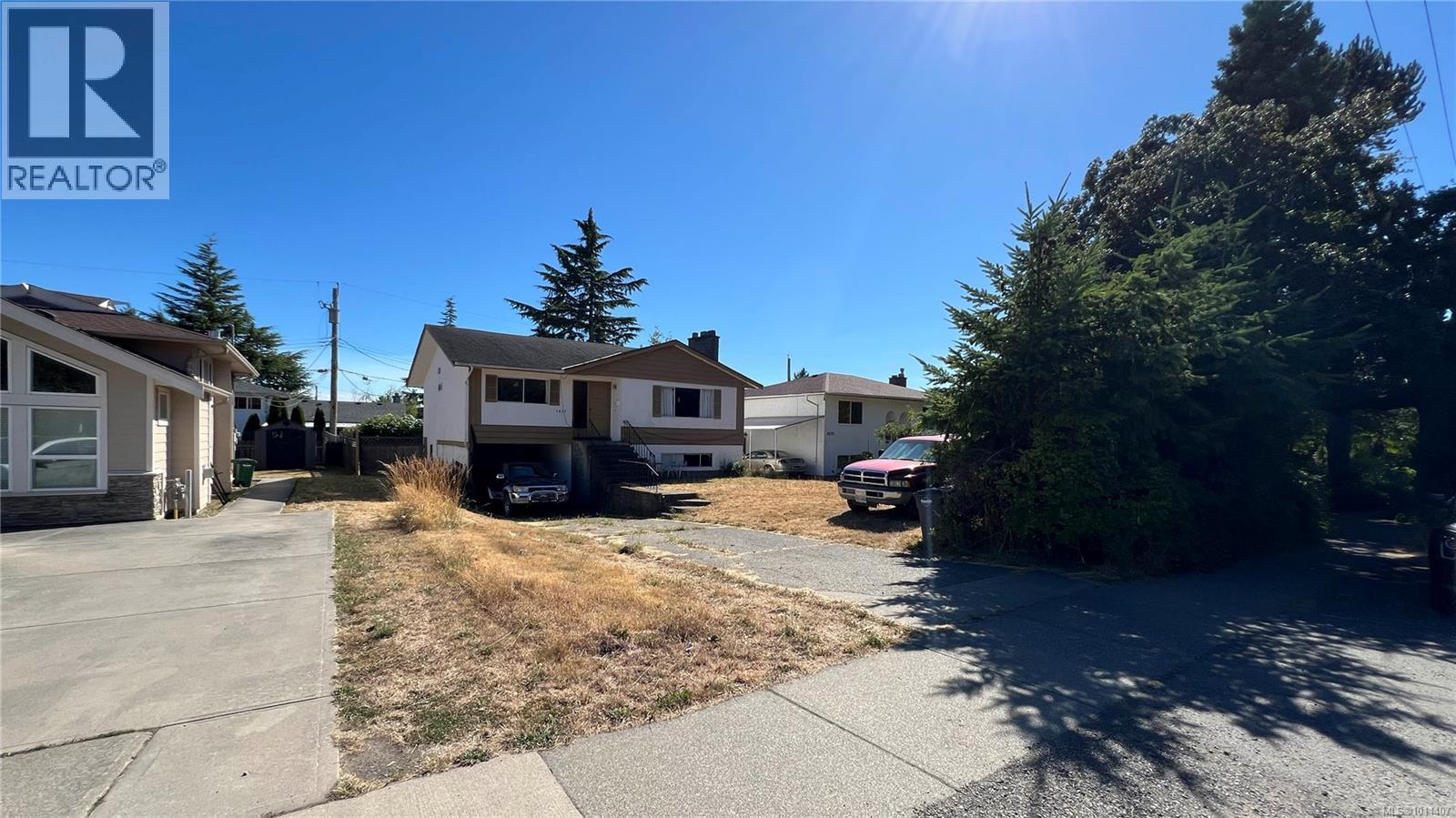 Photo 16 of 1827 Feltham Rd, Saanich BC