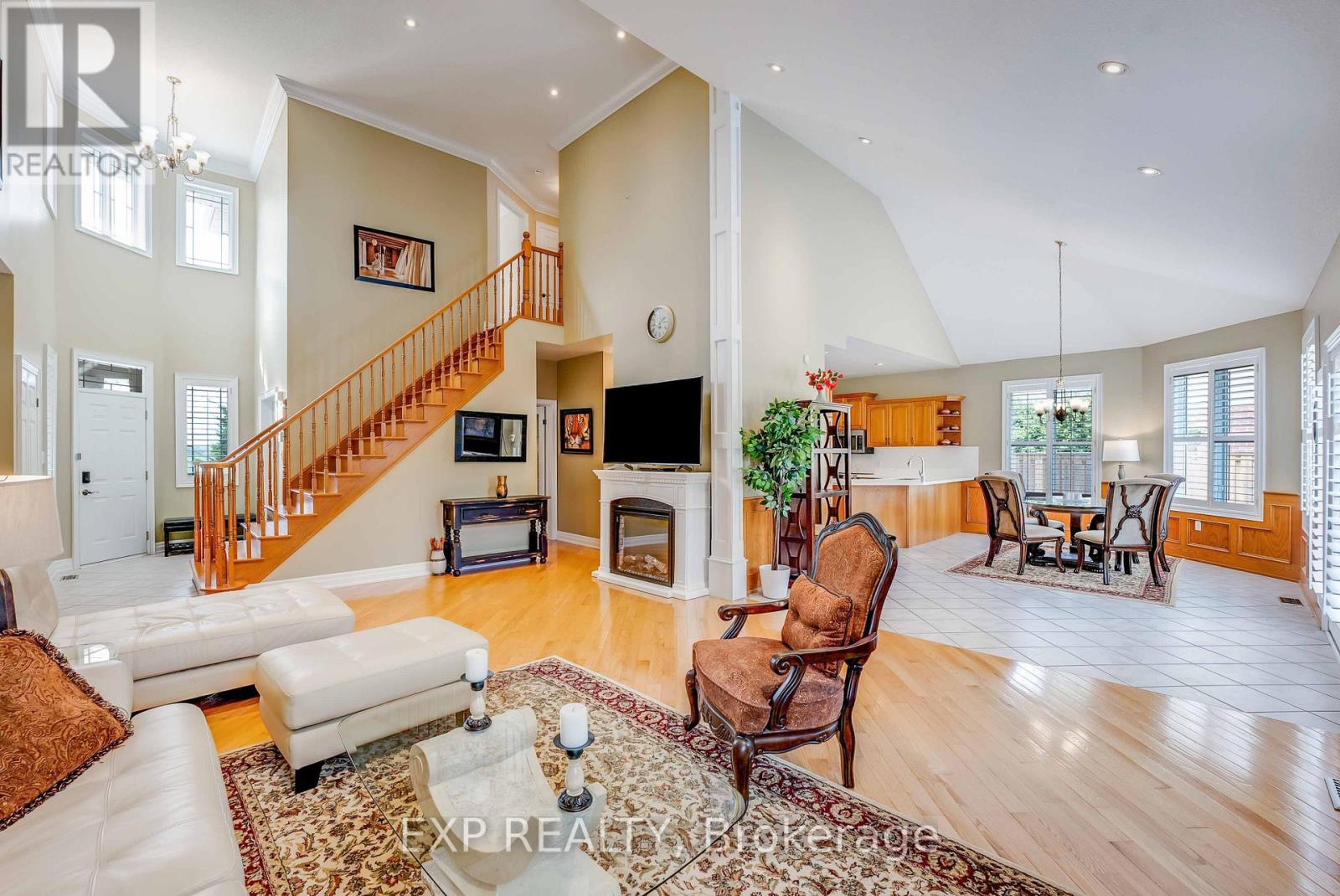 Photo 37 of 3750 Kalar Road, Niagara Falls ON
