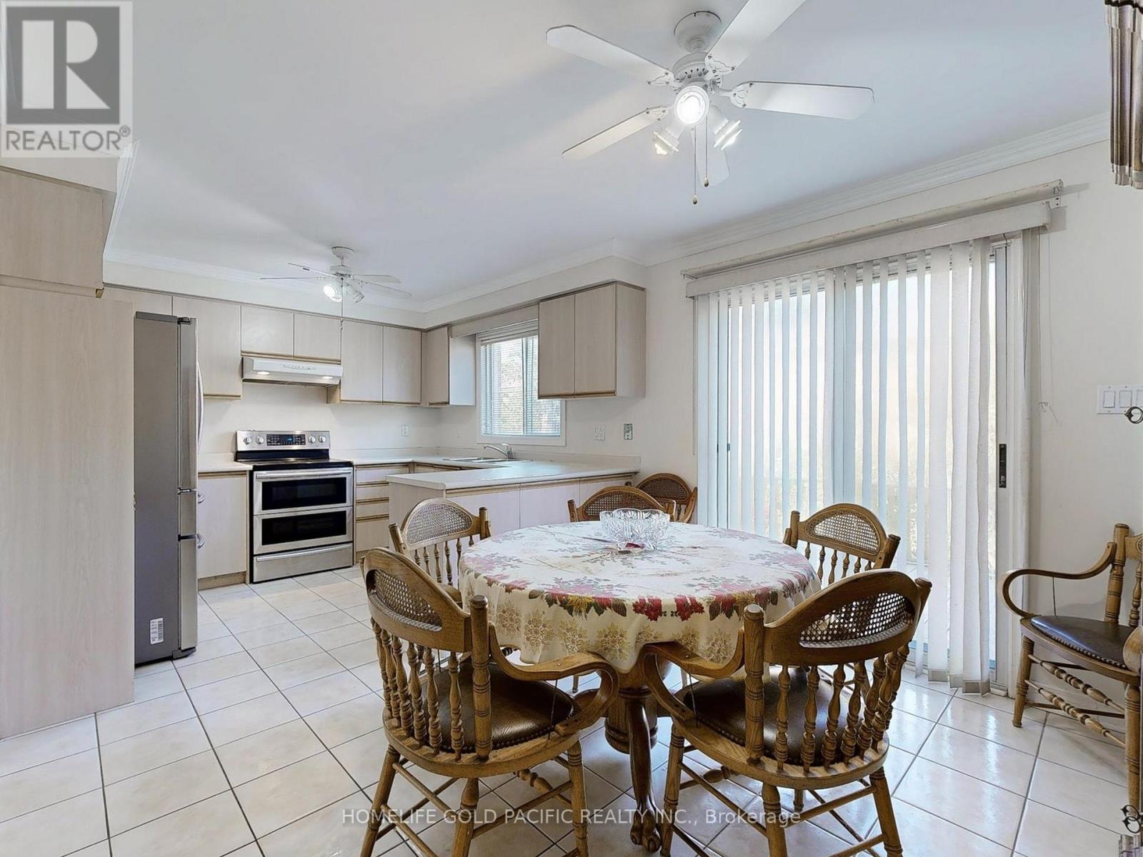 Photo 23 of 12 Duborg Drive, Markham ON