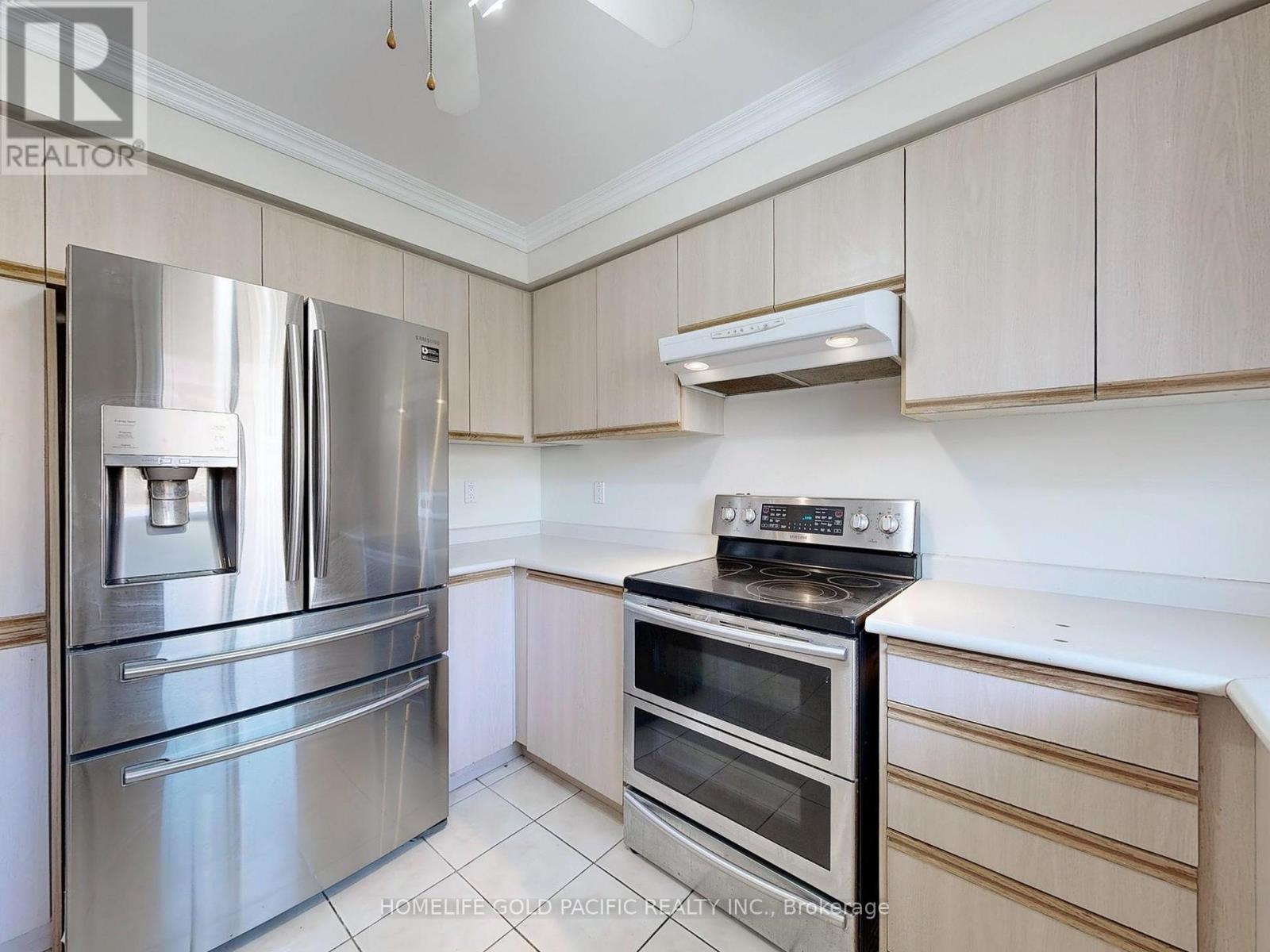 Photo 13 of 12 Duborg Drive, Markham ON