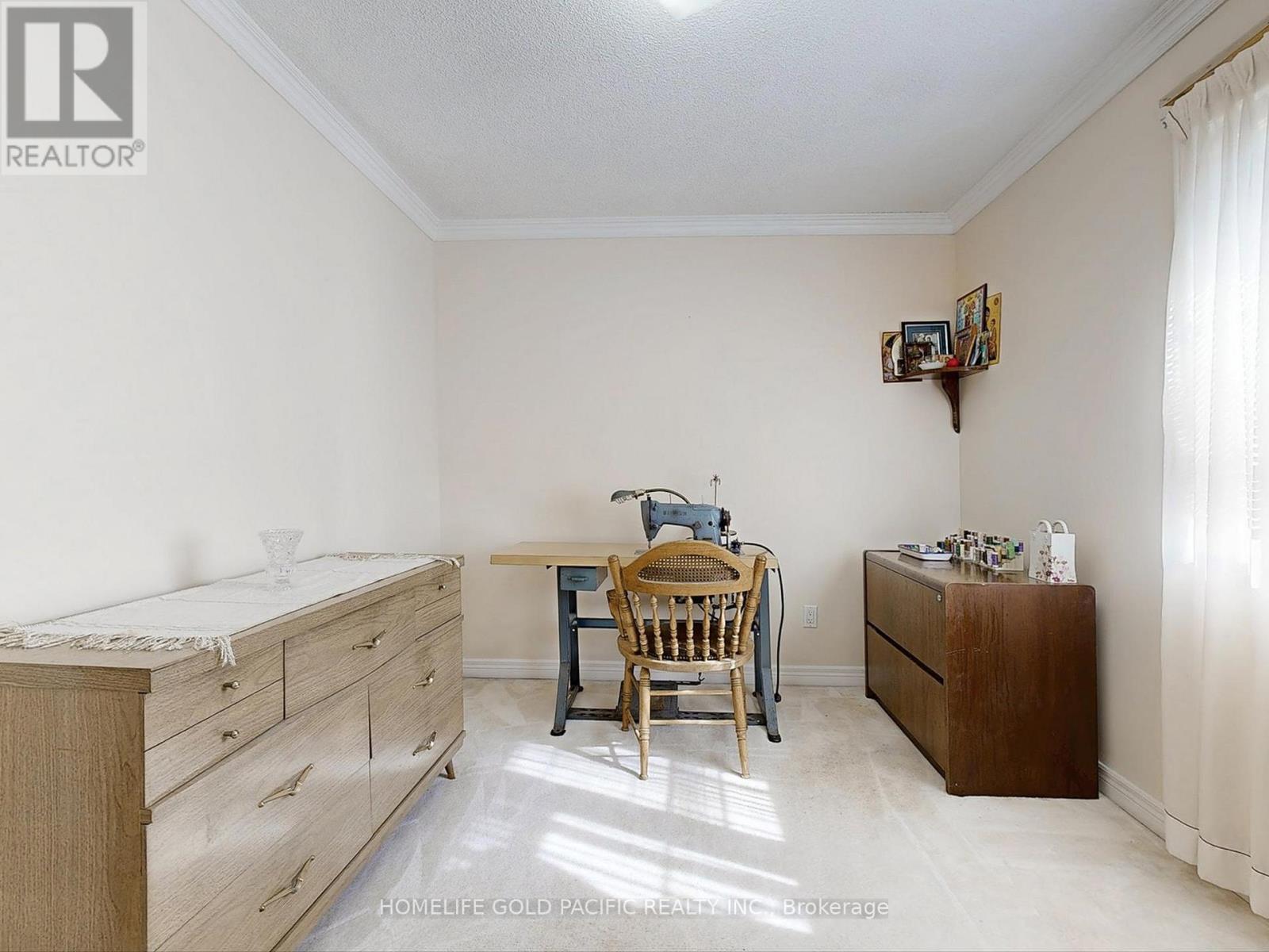 Photo 37 of 12 Duborg Drive, Markham ON