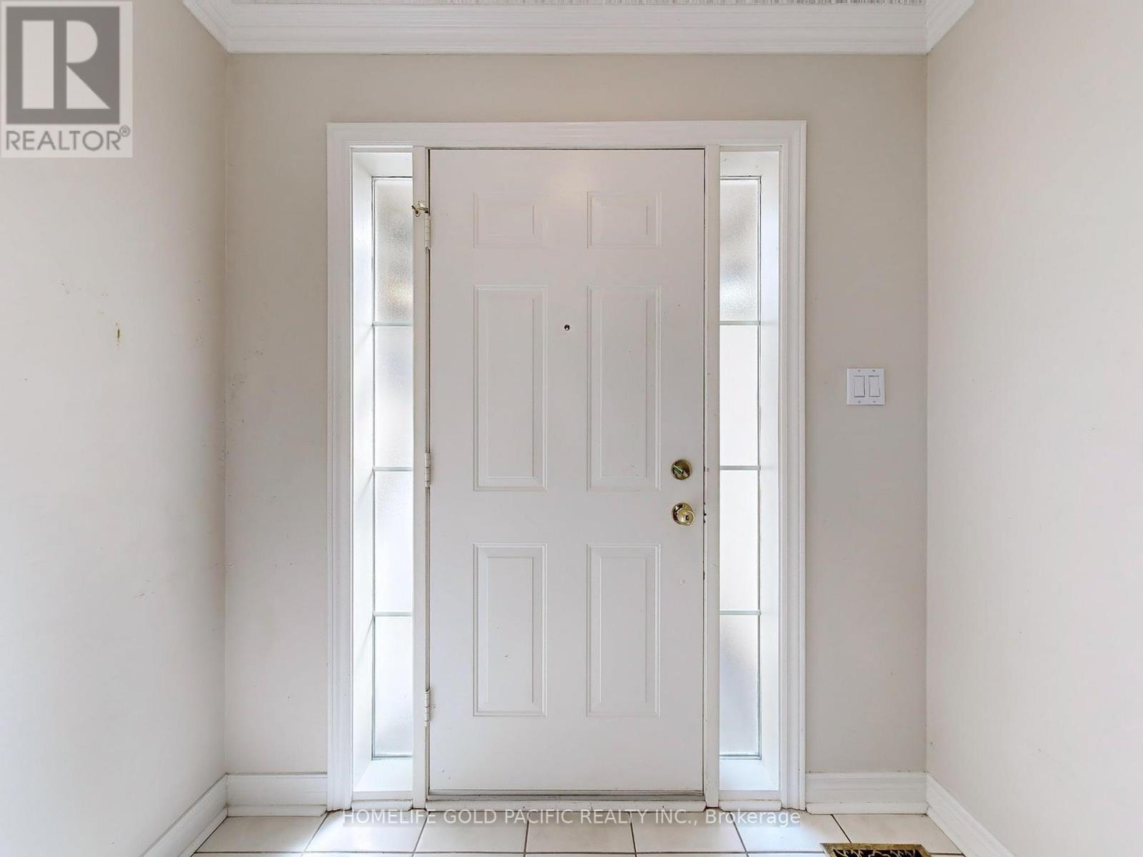 Photo 42 of 12 Duborg Drive, Markham ON
